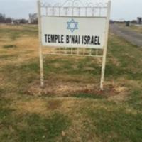 Oak Hill Cemetery Jewish Section.jpg